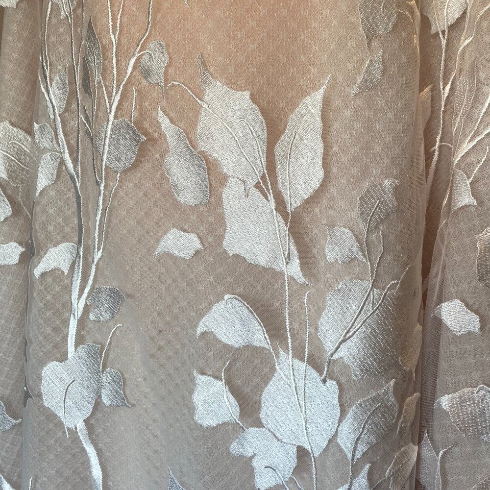 Tara LaTour Primrose Wedding Dress - Picture 6 of 6